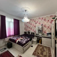 ۱۰۰ منر دو خواب (یک از سه / حیاط به اختیار