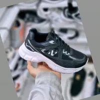 حراجی اسپرت از دست ندین شروع قیمت از ۲۹۰تا ۴۵۰|کیف، کفش، کمربند|سنندج, |دیوار