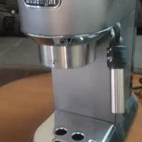 قهوه ساز دلونگی۶۸۵