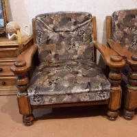 مبل ۸ نفره چوبی قدیمی