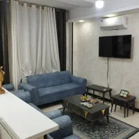 یک واحد تک خوابه طبقه دوم با پارکینگ اخثصاصی