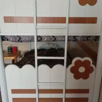 تخت دو طبقه