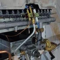 تعمیر نصب بخاری گازآبگرمکن سرویس رسوبگیری لوله کشی