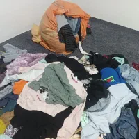 لباس کهنه فروشی