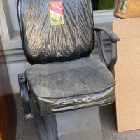 صندلی ارایشگاه