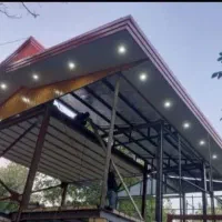 سقف‌شیروانی ‌پارکینگ ‌ولایت