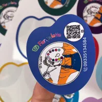 طراحی و چاپ کارت ویزیت و استیکر