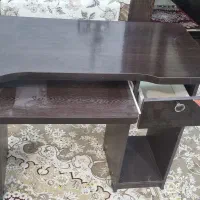 میز کامپیوتر