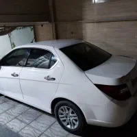 دنا پلاس مدل 98درحد صفر