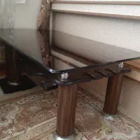 میز جلو مبلی سالم و تمیز