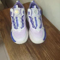 کفش کاملا سالم در حد نو سایز۳۶قالب کوچیک|کیف، کفش، کمربند|پردیس, فاز ۹|دیوار