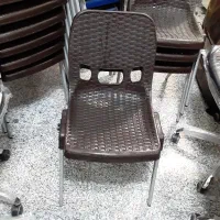 صندلی پلاستیکی پایه فلزی انتظار ۱۵ عدد
