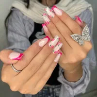 اف خدمات کاشت ناخن