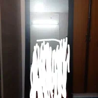 آینه قدی با قاب چوبی مشکی سالم