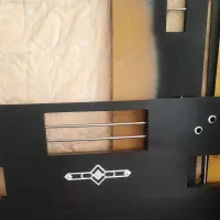 تخت دونفره در حد نو ، ۲  عدد کنار تختی  ۴ کشو|تخت و سرویس خواب|ملایر, |دیوار