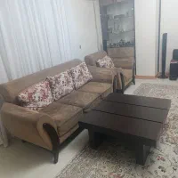 یک دست مبل هفت نفره|مبلمان خانگی و میز عسلی|شاهینشهر, پارک بانک استان|دیوار