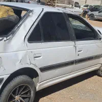 خودرو تصادفی