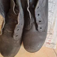 کفش کار جلو آهنی