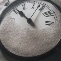 یک عدد فرش شش متری . یک نیم متری ‌وفرش متری