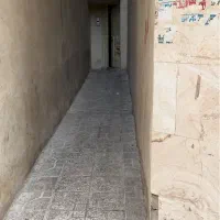 ۵۱ متر / سالن مربع / تک واحدی / سند تک برگ