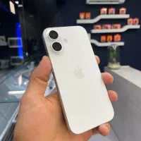 iPhone 16 Normal