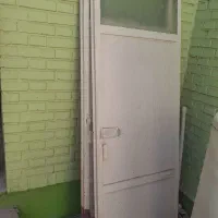 درب آهنی سالم