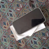 آیفون ۱۵ نرمال بدون خط و خش