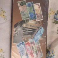 یک آلبوم با اسکناس پهلوی