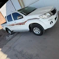 هایلوکس‌ ۲۰۱۴|خودرو سواری و وانت|کرمان, |دیوار