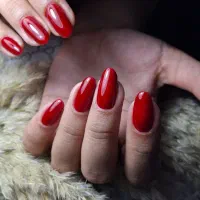 خدمات کاشت و ترمیم ناخن (با تخفیف ویژه)