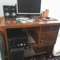 کامپیوتر ومیزکامپیوتر