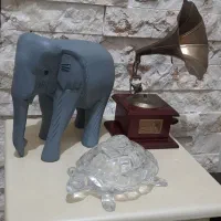 لوازم قدیمی مینیاتوری برنجی مجسمه سکه طلایی