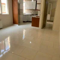 ۵۹ متر، با پارکینگ و آسانسور