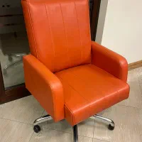 صندلی چرخدار اداری