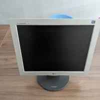 مانیتور ۱۷ اینچ ال جی فلترون