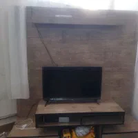 میز تلویزیون در حد نو