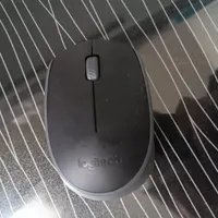 موس بی سیم  Logitech