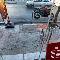 مغازه-11-متری-همراه-با-سویت-و-حمام-و-سرویس-بهداشتی