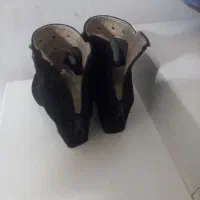 کفش|کیف، کفش، کمربند|مشهد, طبرسی شمالی|دیوار