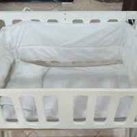 تخت گهواره ای