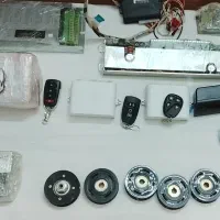 در اتوماتیک شیشه ای