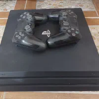 پلی استیشن ۴ پرو ۱ ترا همراه دو دسته