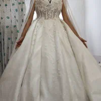 لباس عروس|لباس|اصفهان, اندوان|دیوار