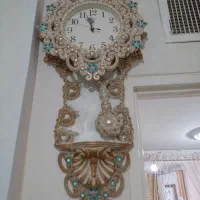 ساعت دیواری در حد نو تر تمیز