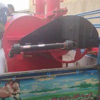 مکنده پشت تراکتوری کاه