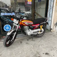 موتور ۲۰۰ سی سی