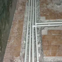 لوله کشی اب سرد گرم نصب پمپ اب  و شوفاژ