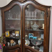 بوفه آنتیک و عتیقه