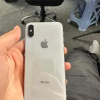 اپل iPhone X با حافظهٔ ۲۵۶ گیگابایت