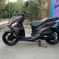 J200